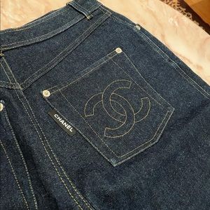 CHANEL 90s logo jeans